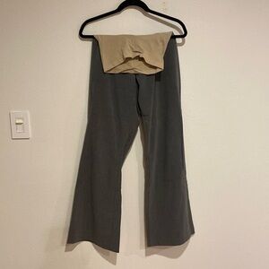 Maternity gray dress pants, Size Large